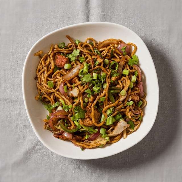 Veg Hakka Noodles.